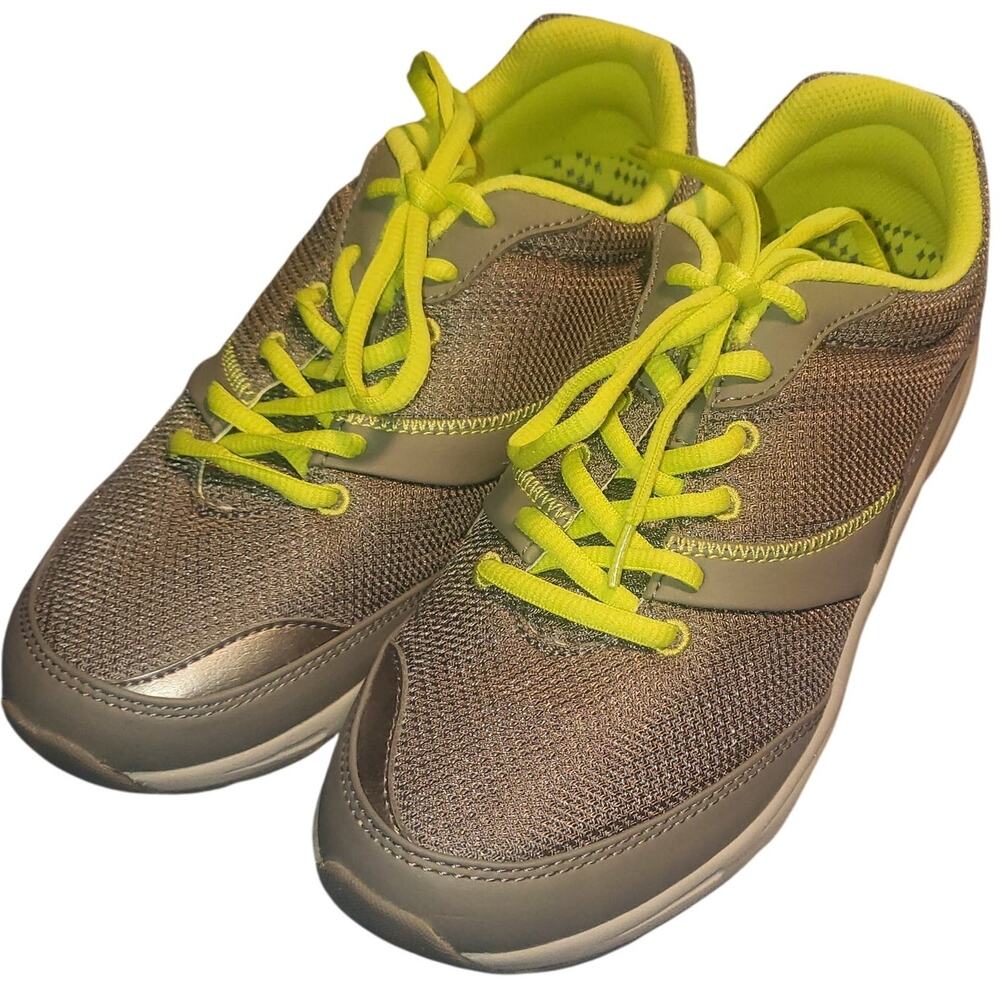 NEW No Tags Vionic Kona Size 7.5 Walking Shoes Arch Support Gray Green Sneakers